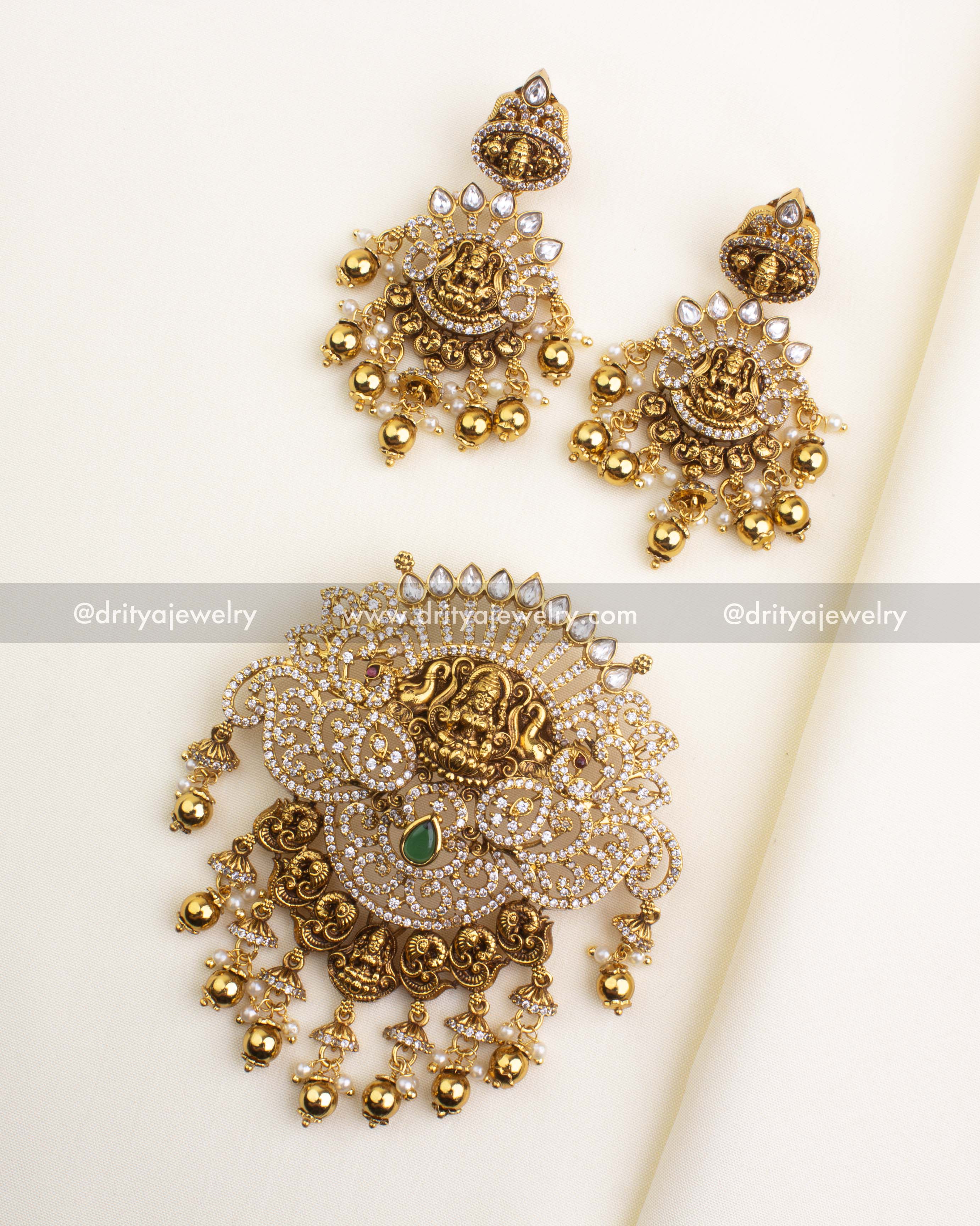 Premium Lakshmi God Idol Pendant Set
