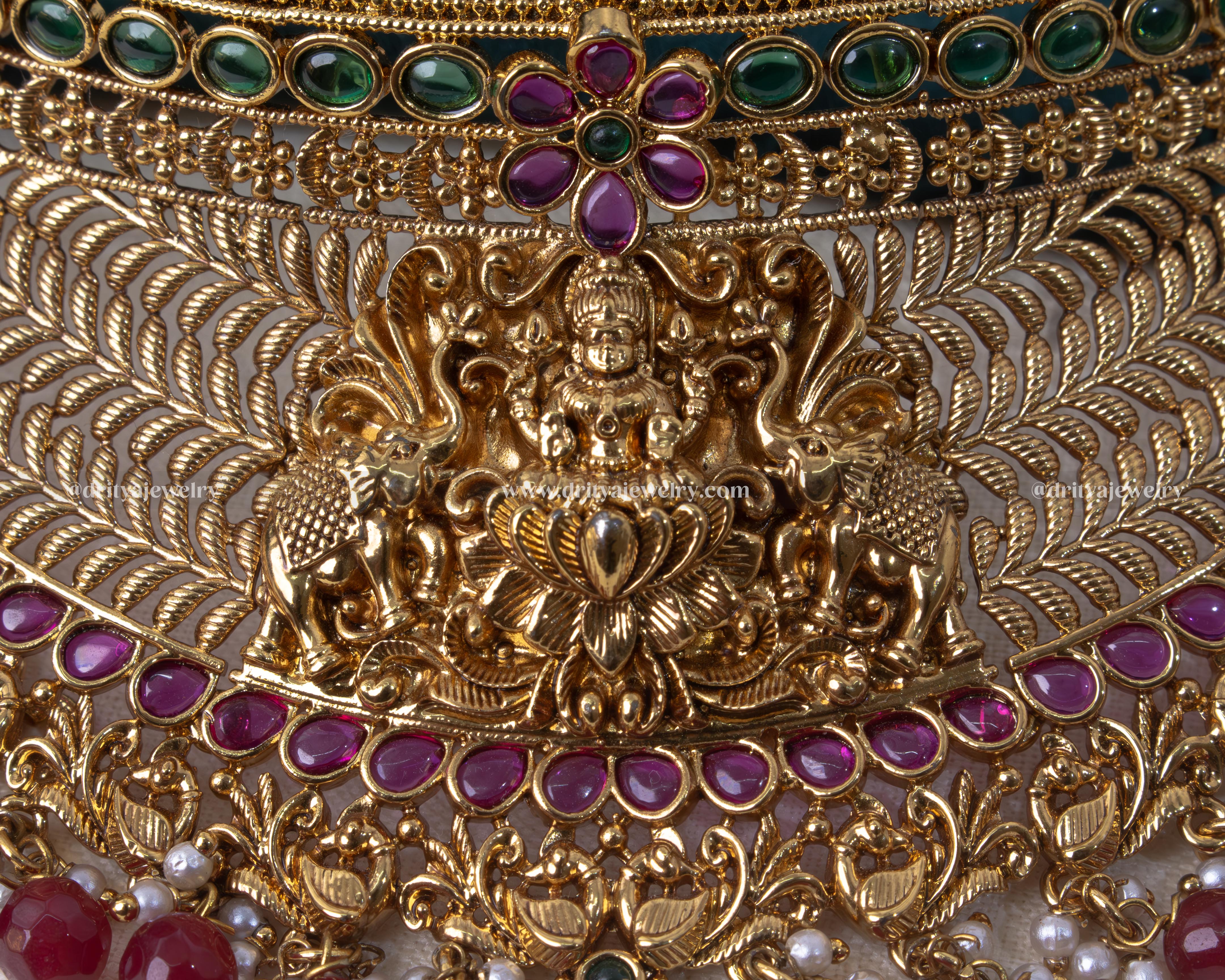 Lakshmi Royal Choker