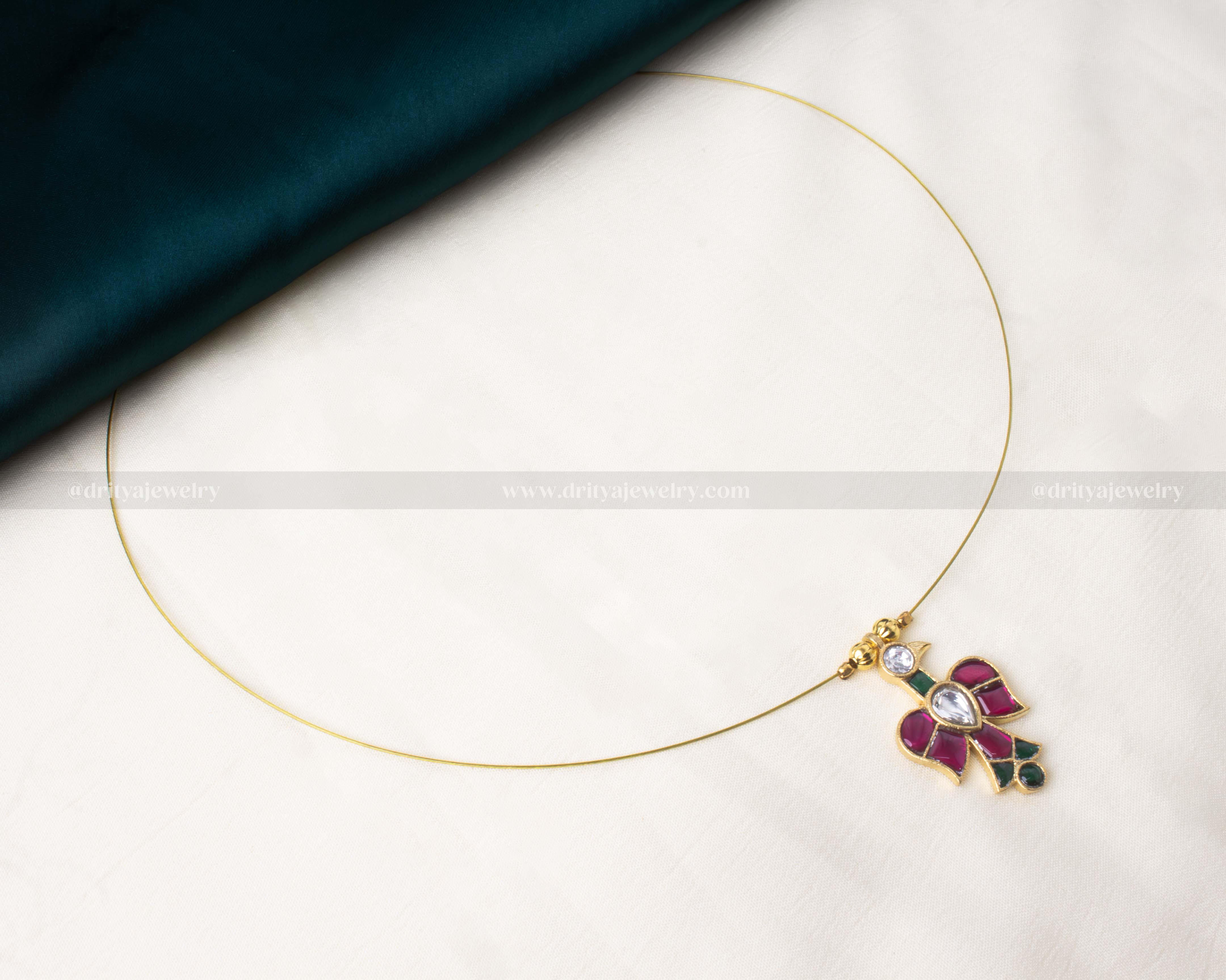 Invisible Kemp Necklace