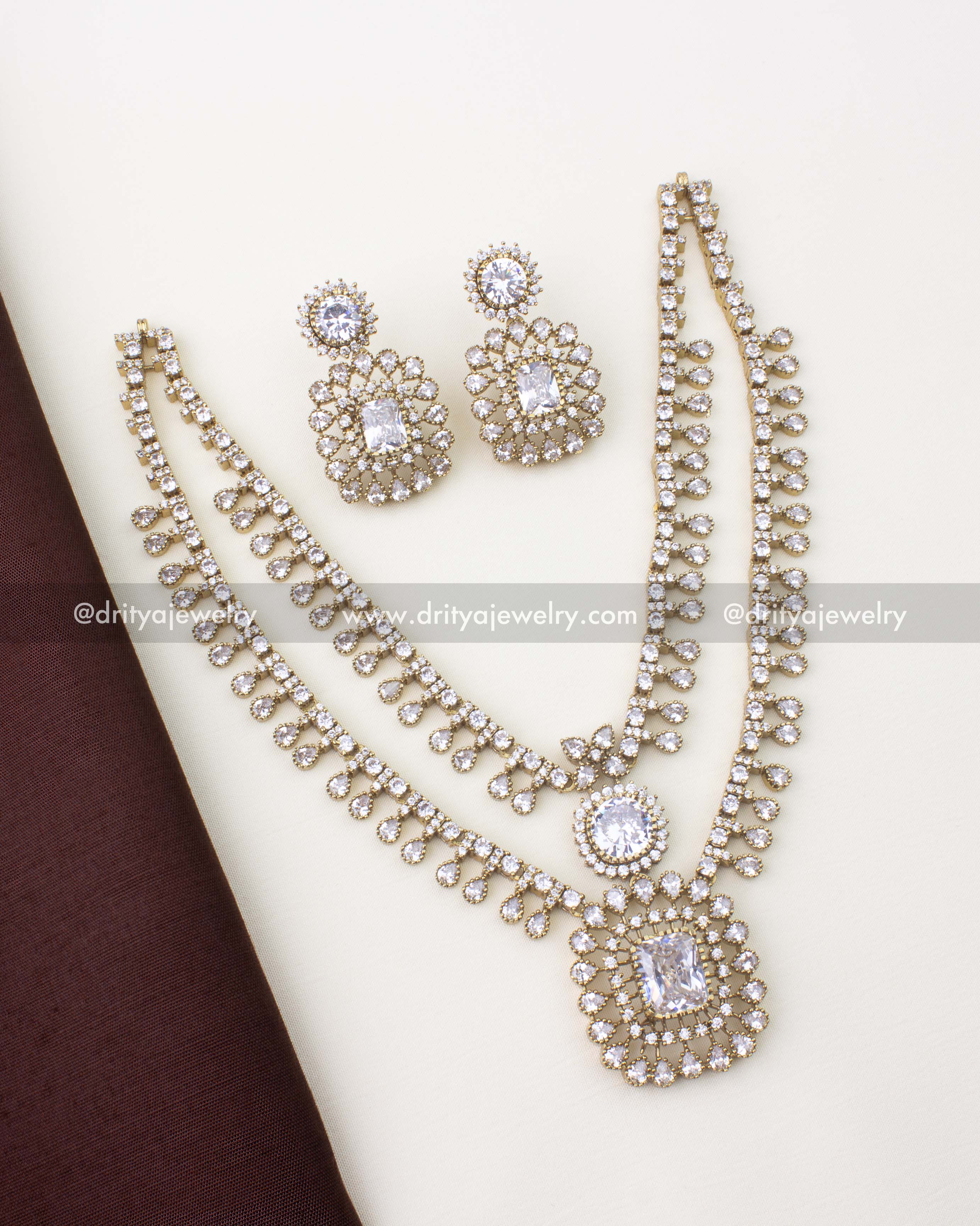 Premium Victorian necklace set with diamond white stones and matching earrings