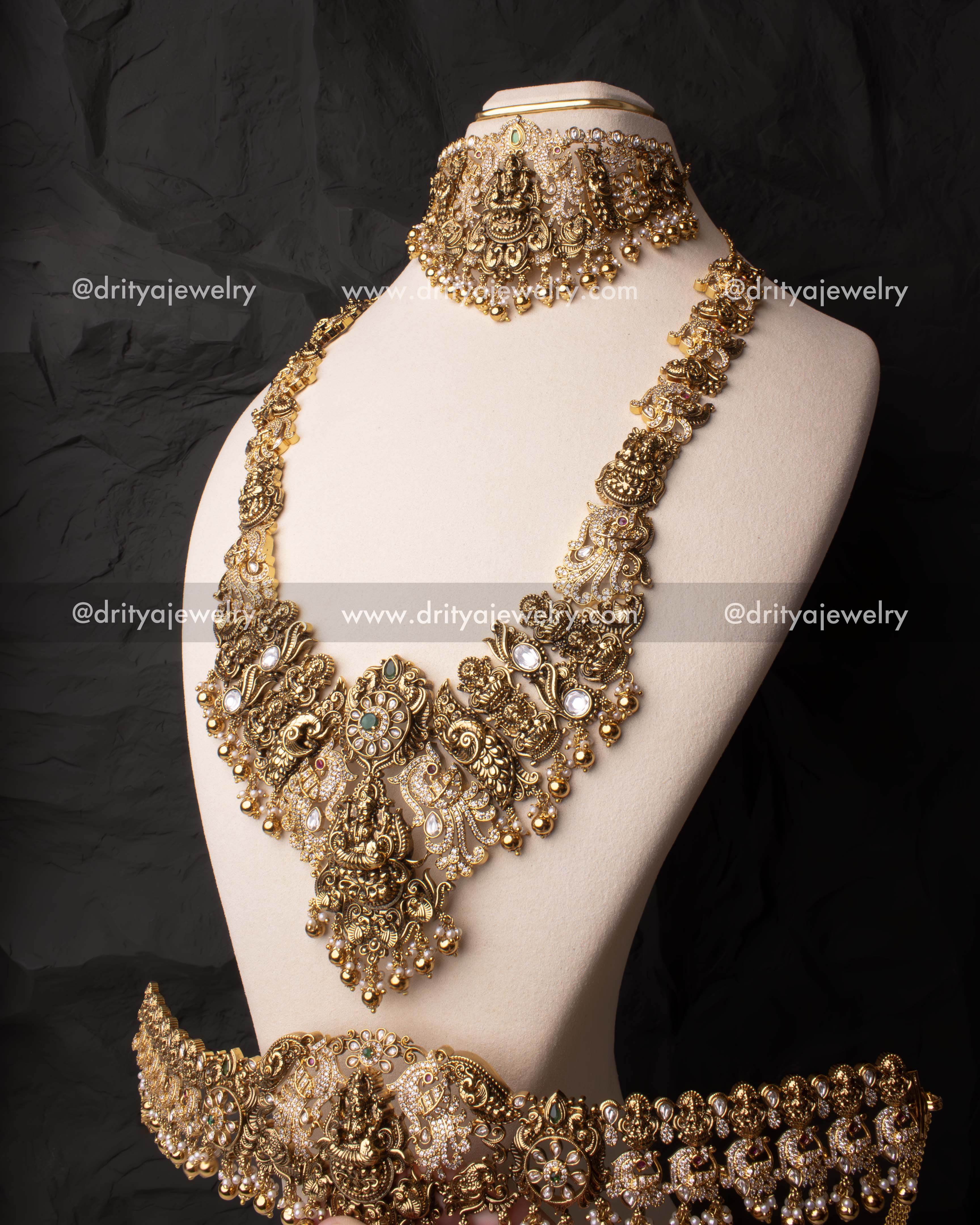 Premium Nakshi Bridal Set (4-Piece)