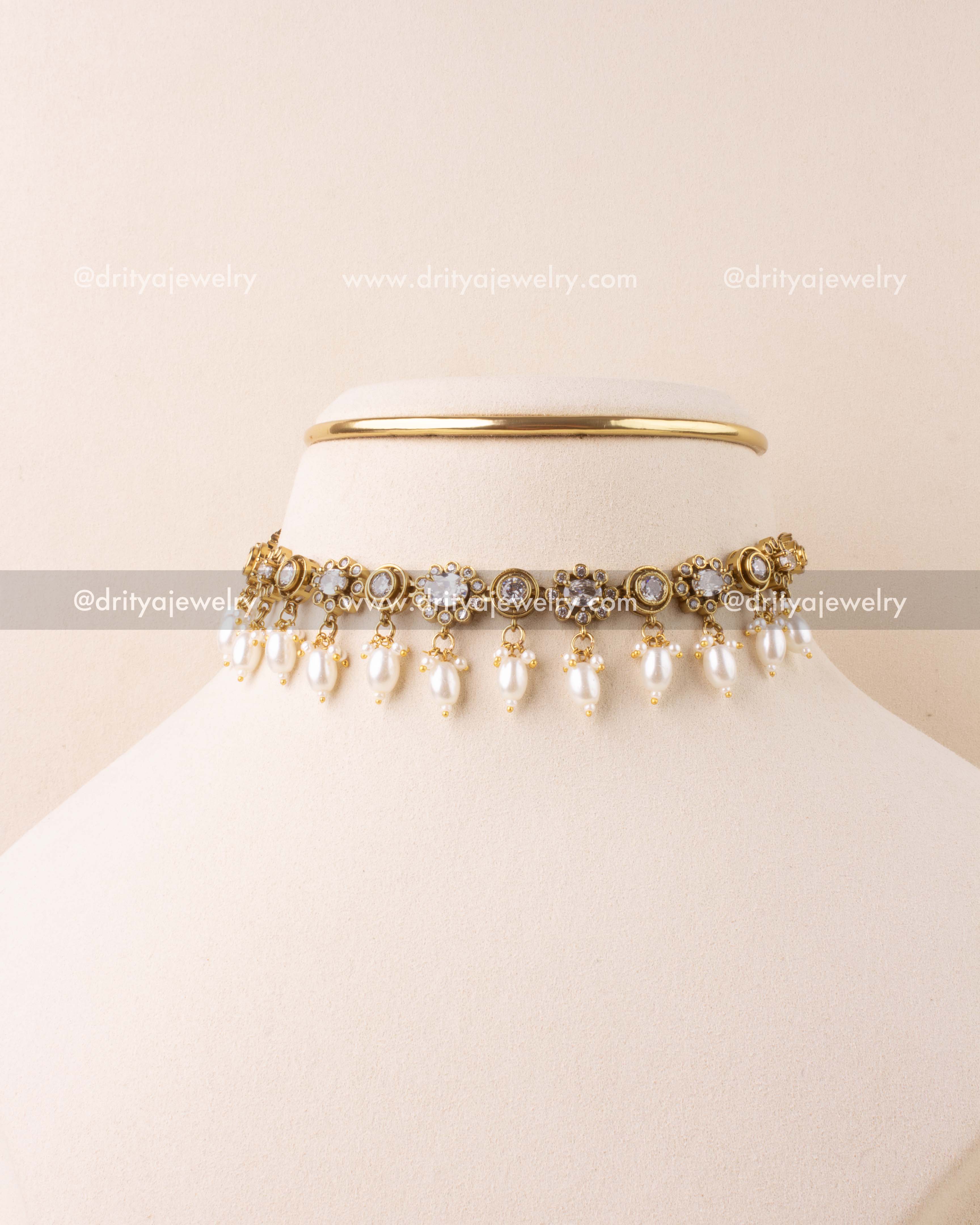 Minimal Victorian Choker/Necklace Set with Diamond Replica