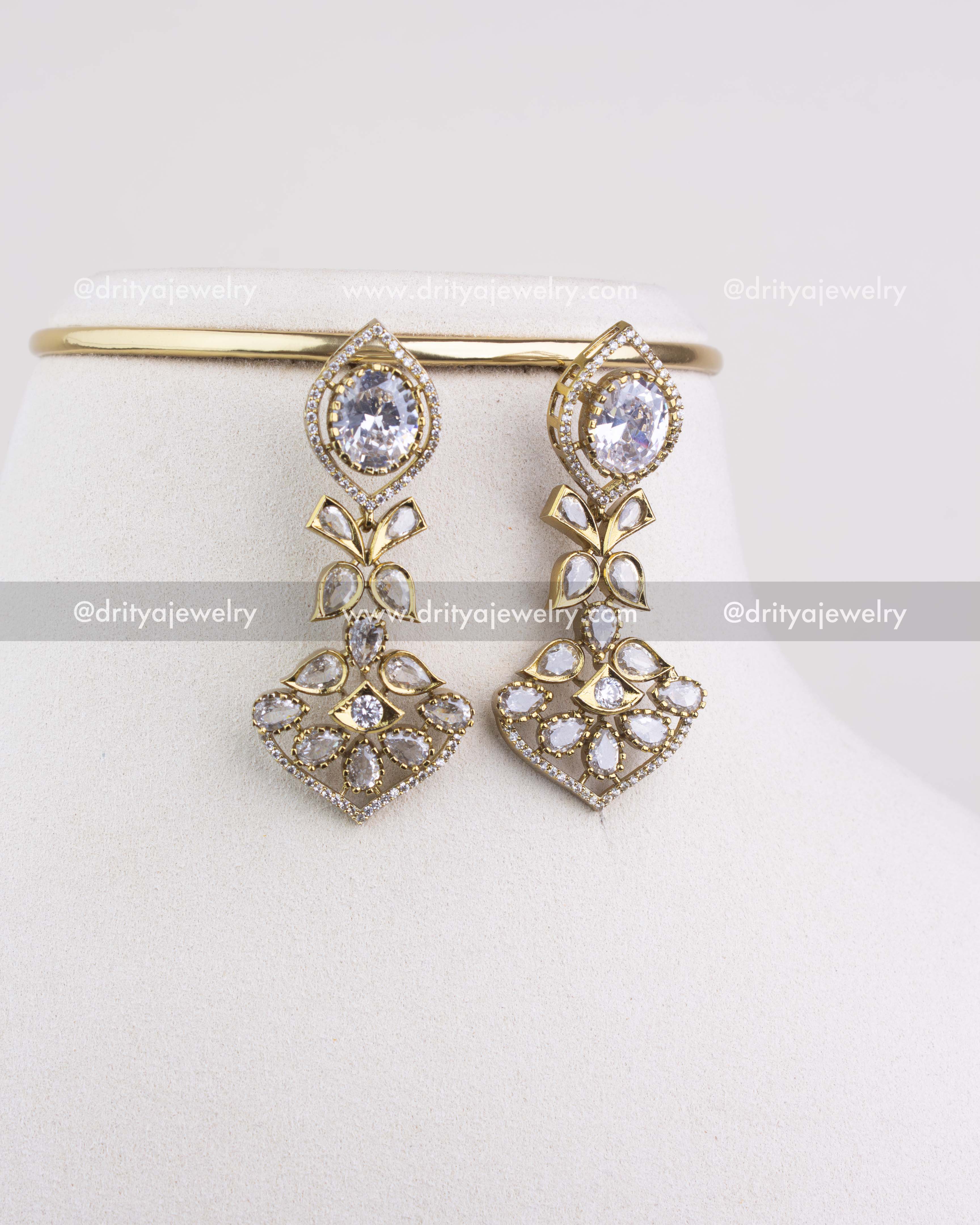 1236-W close-up of matching Victorian-style AD stone dangler earrings
