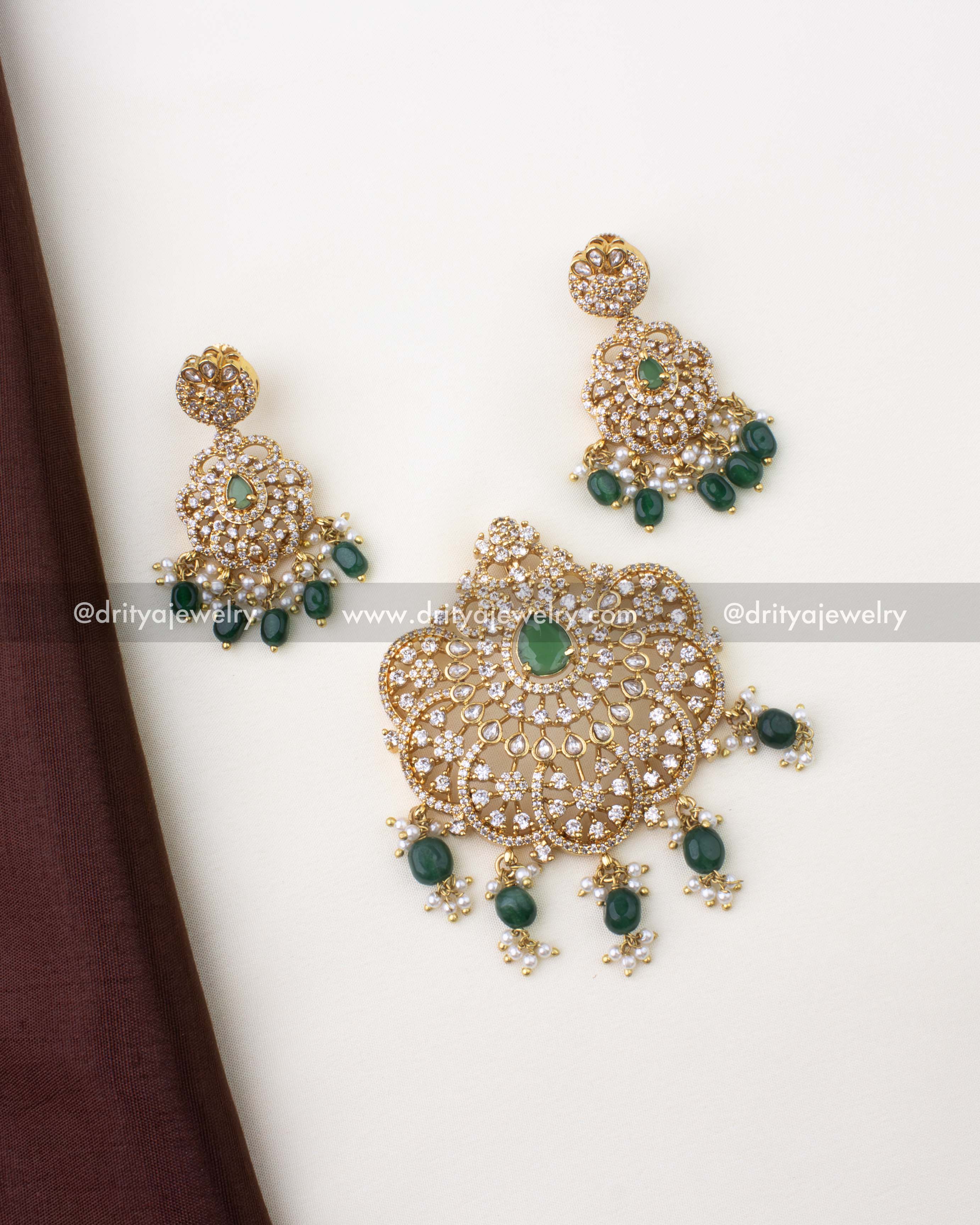 1269-G complete emerald green stone-studded necklace pendant with matching earrings