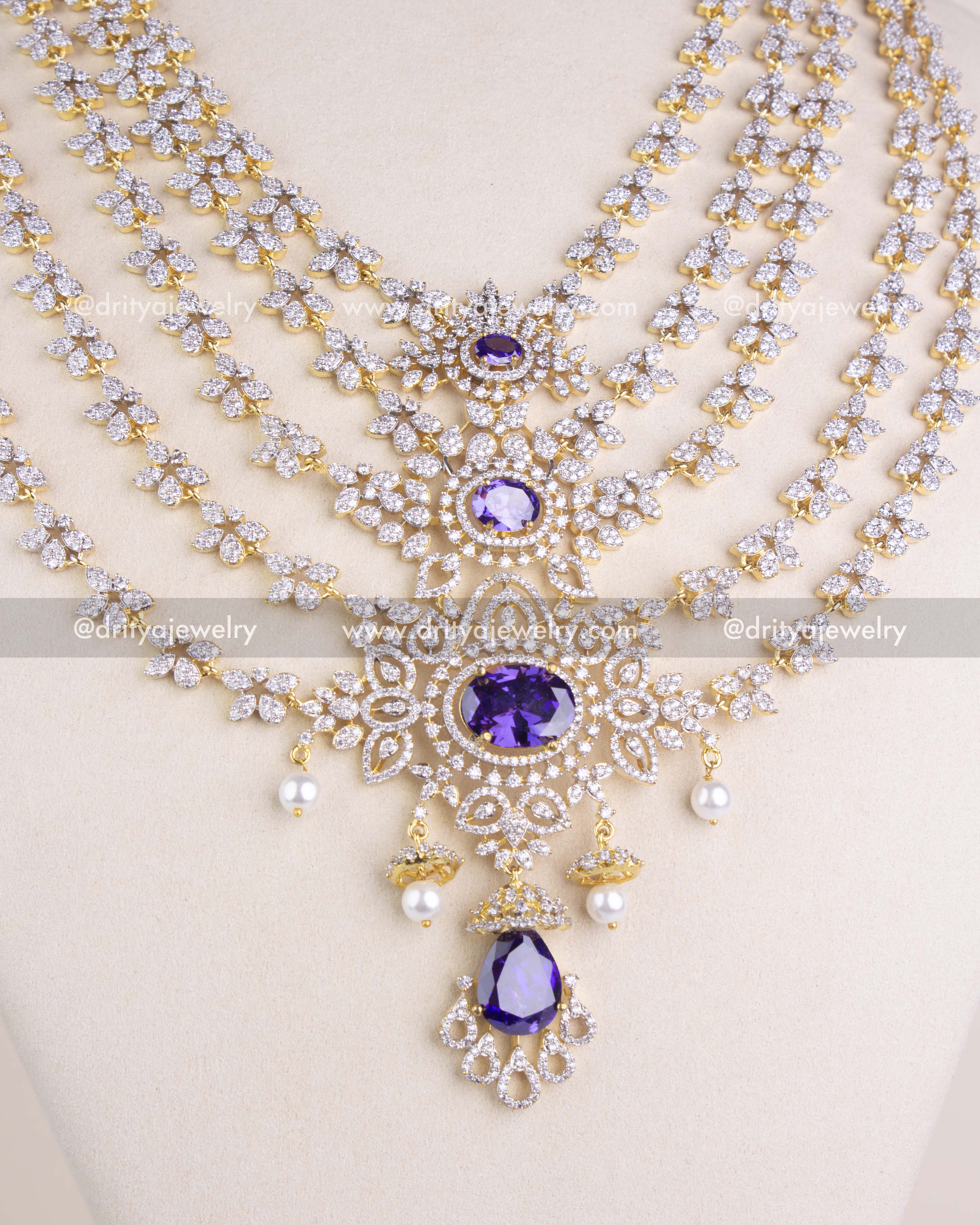 1230 - Layered floral chain design of the bridal necklace with ornate centerpiece