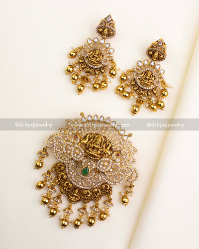 Premium Lakshmi God Idol Pendant Set