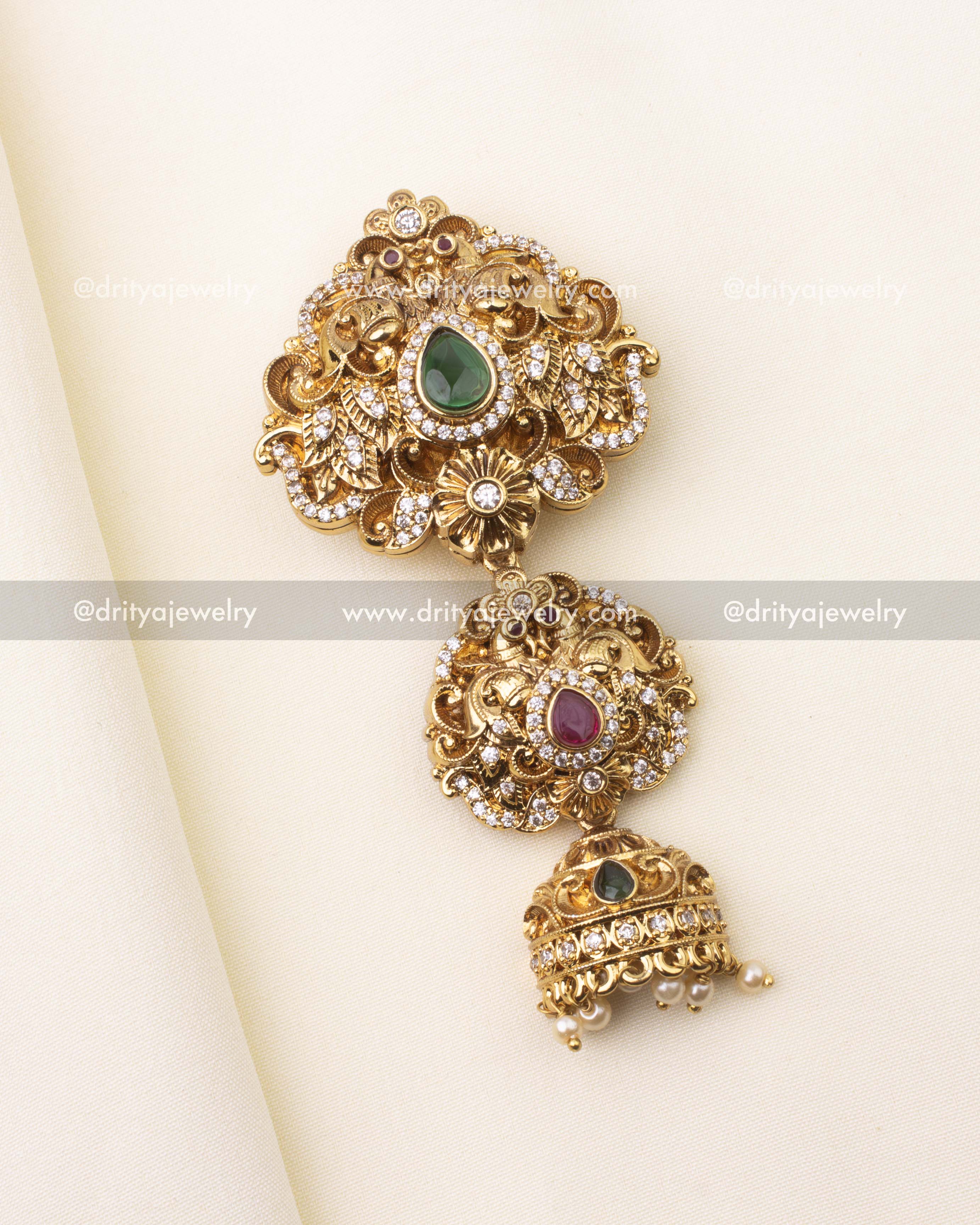 Premium antique Jada Billa featuring emerald green stone, CZ embellishments, and pearl drops.