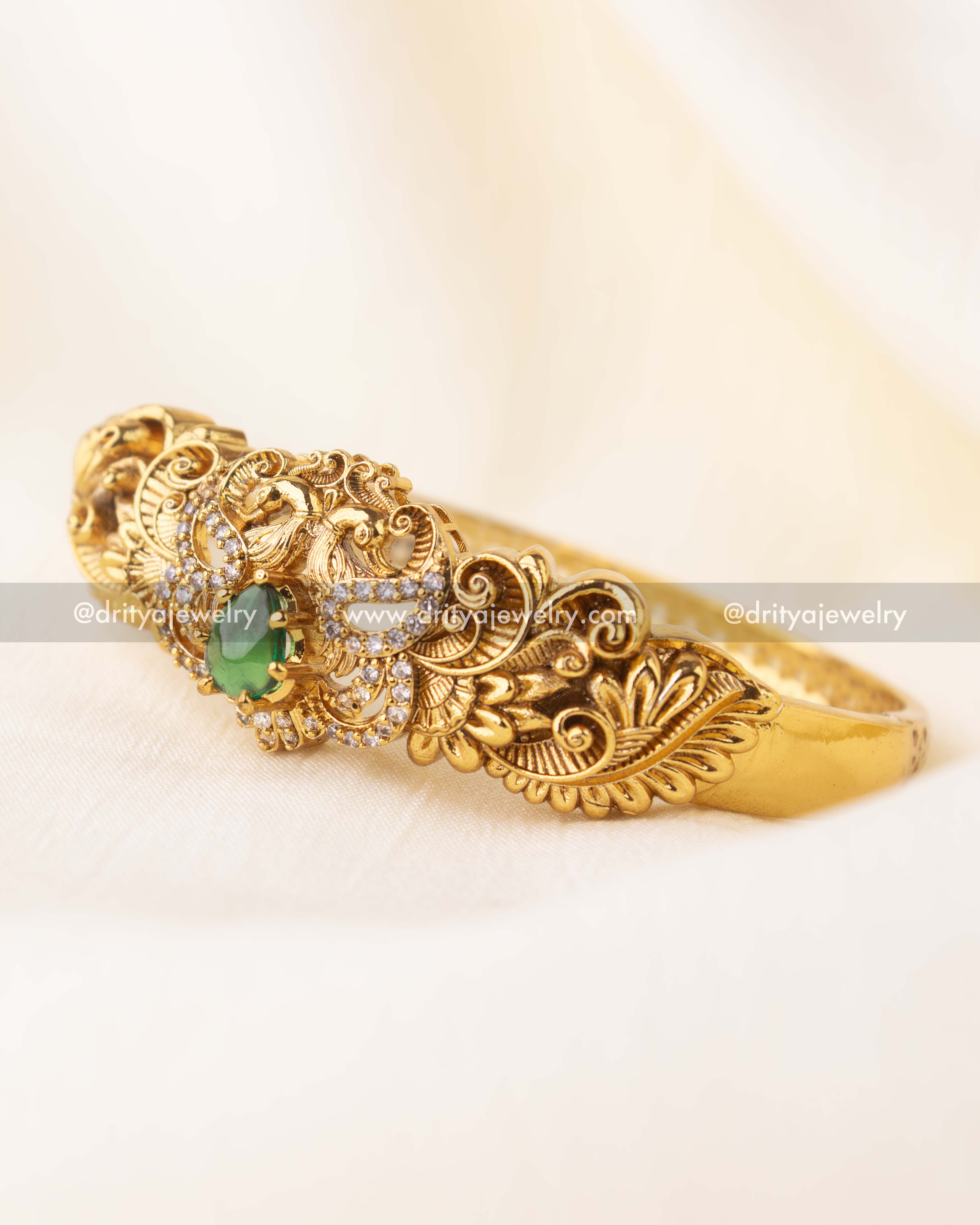 Premium Antique Openable Kada with Green Stone