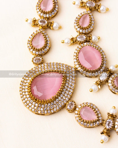 Victorian Layered Short Necklace - Blush Pink