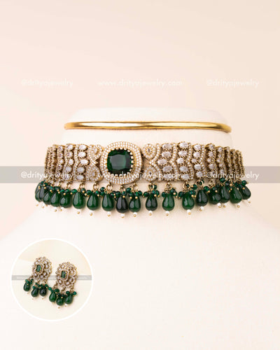 Victorian choker with emerald green bead drops and matching studs.