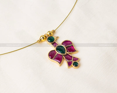 Invisible Kemp Necklace