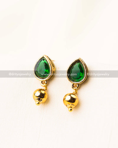 Traditional emerald green earrings with gold ball drops.