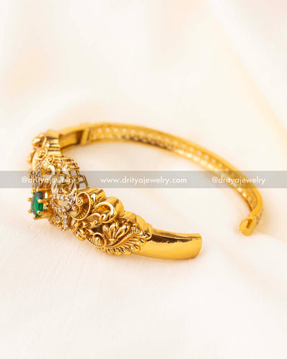 Premium Antique Openable Kada with Green Stone
