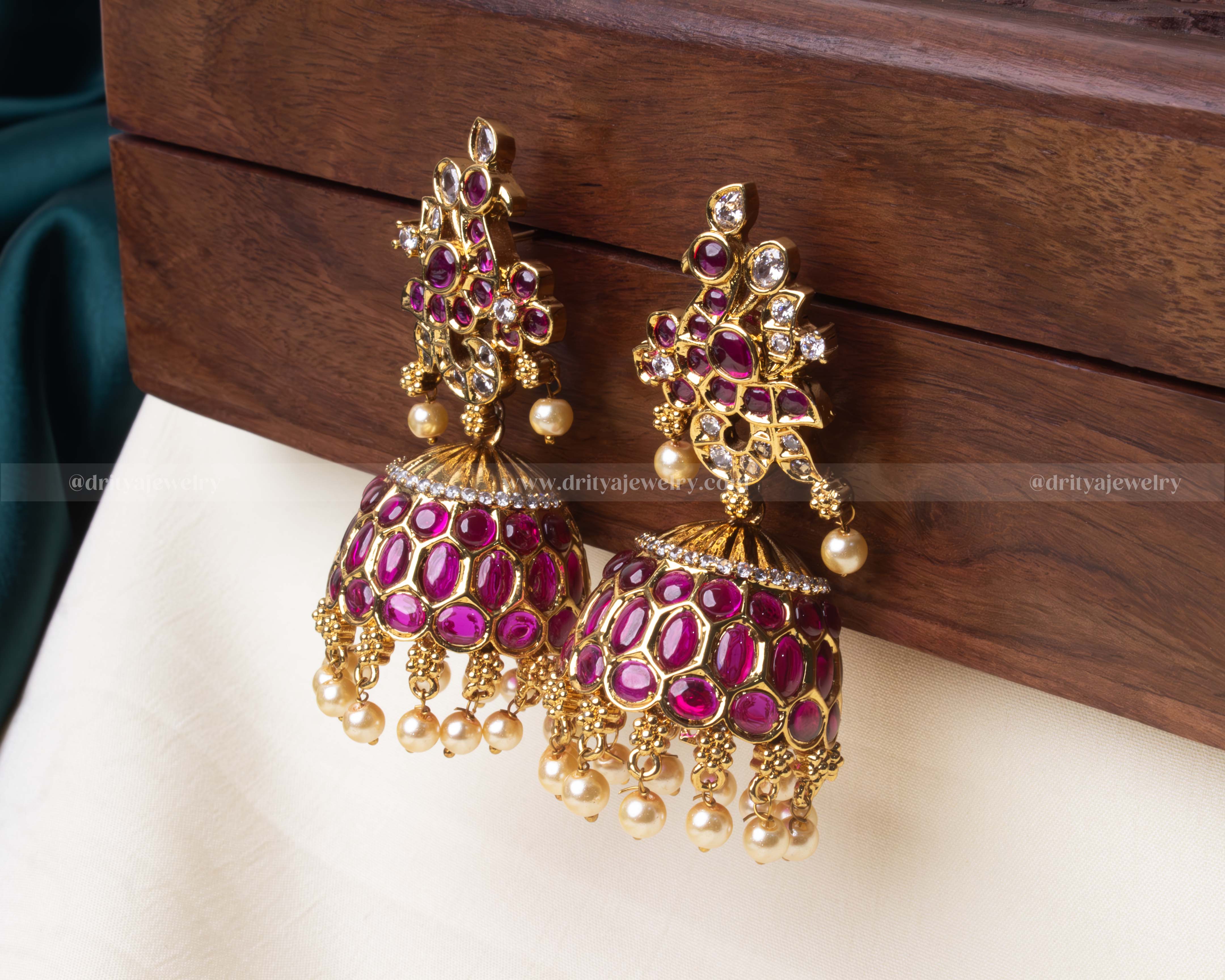 Side jhumka hotsell
