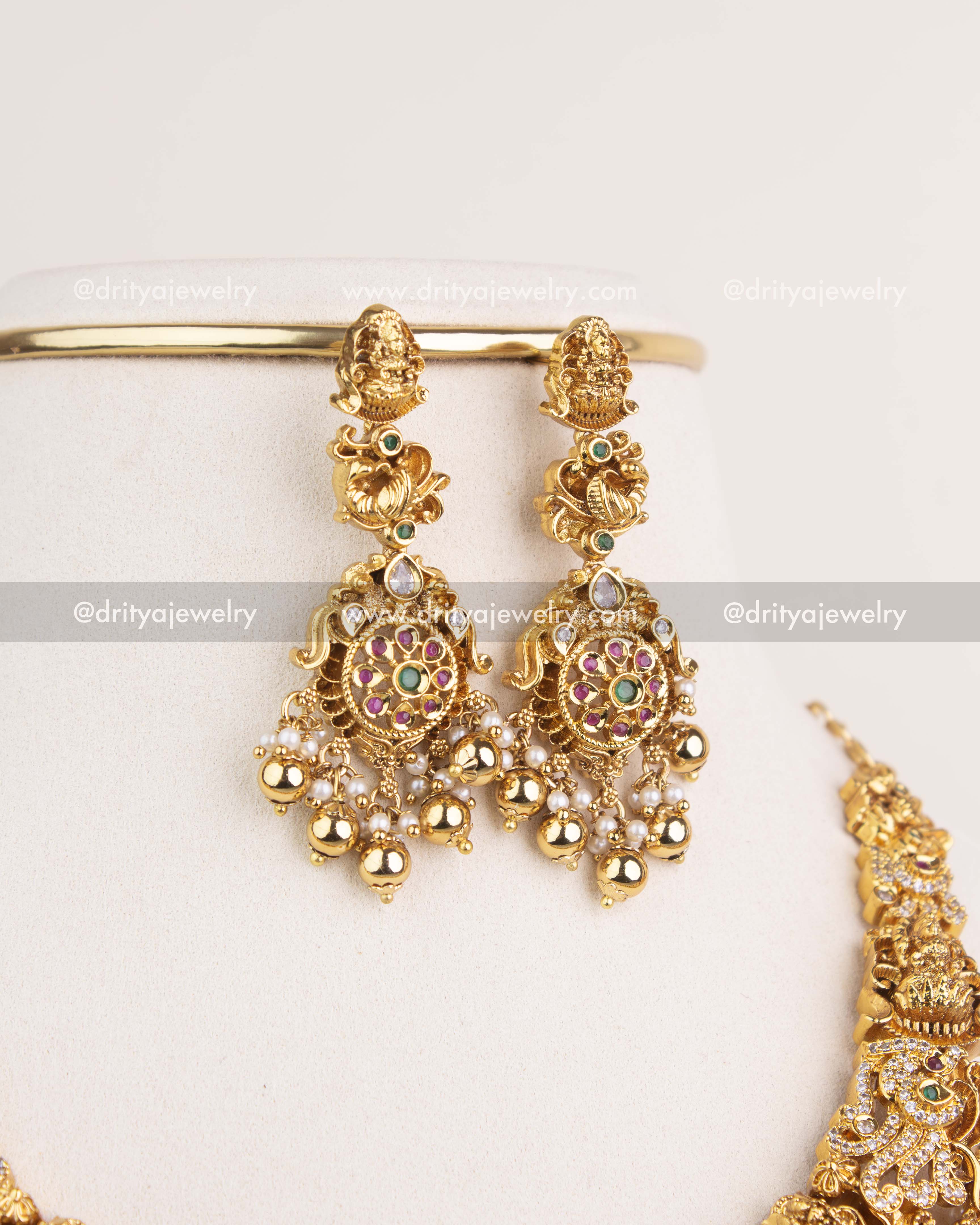 Premium Nakshi Short Necklace Set with Lakshmi Motif