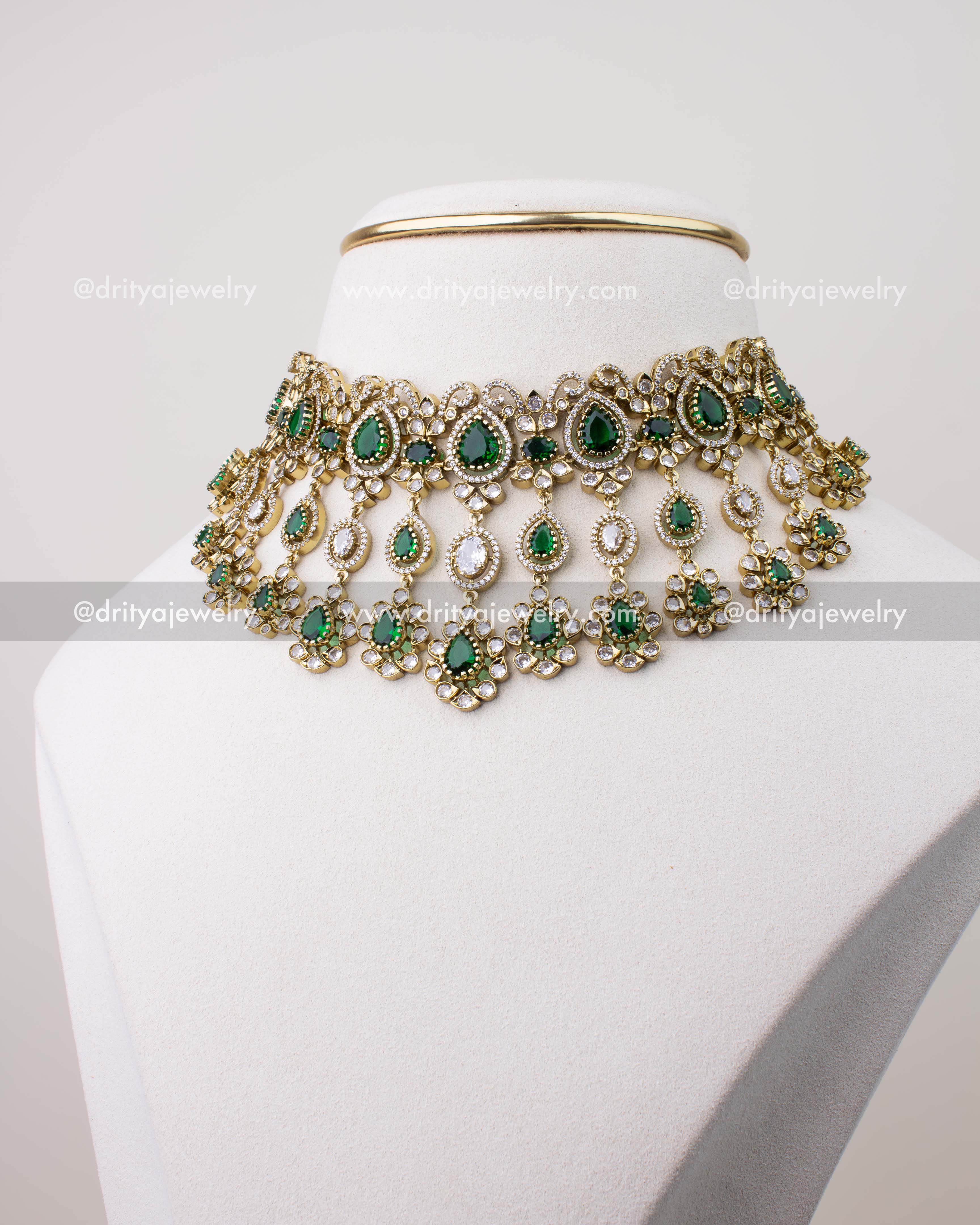 Premium Victorian choker necklace with emerald green teardrop stones and CZ detailing