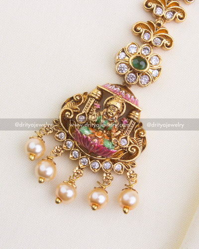 Temple Meenakari Maang Tikka