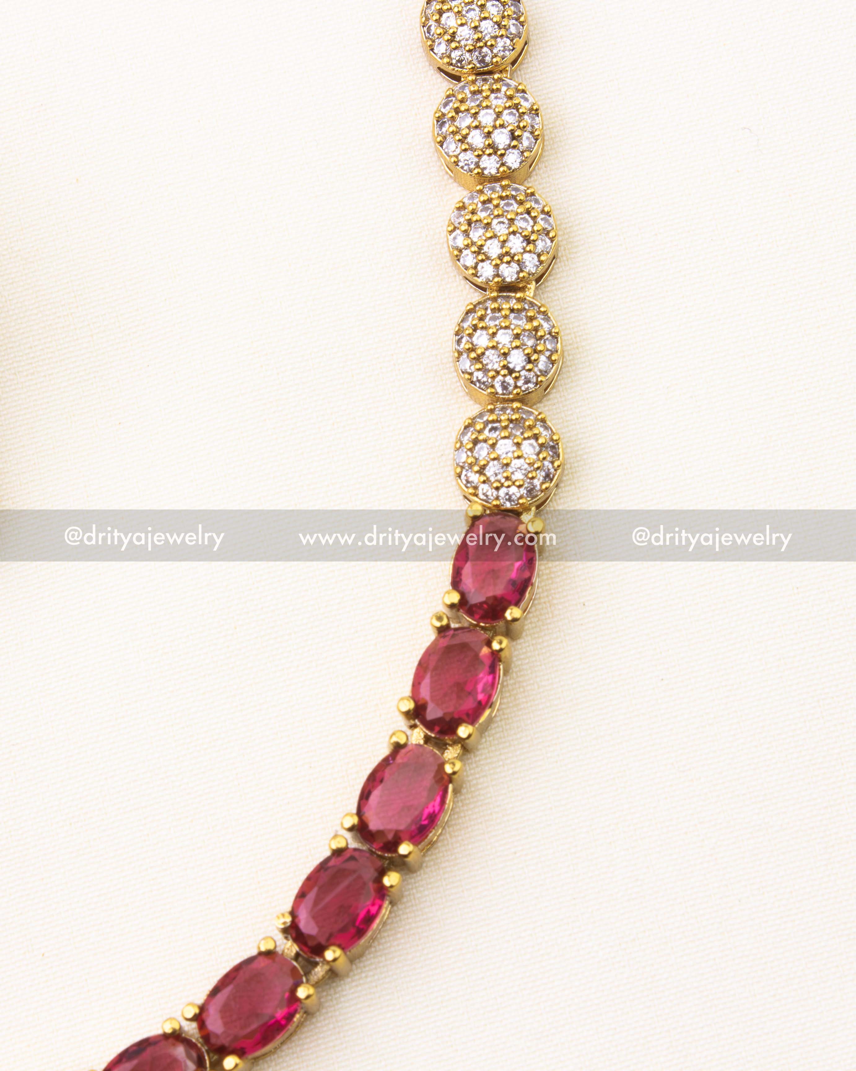 Simple AD Short Necklace Set