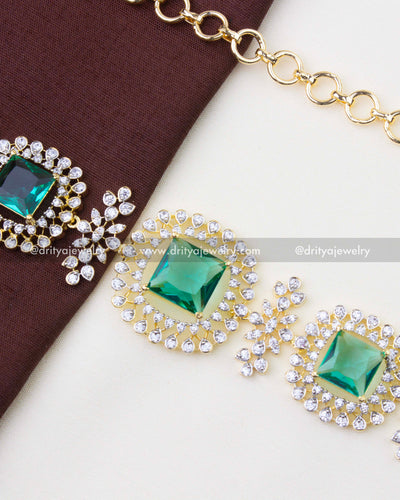 1228-MG close-up of emerald and CZ motifs on dual-tone replica waist chain