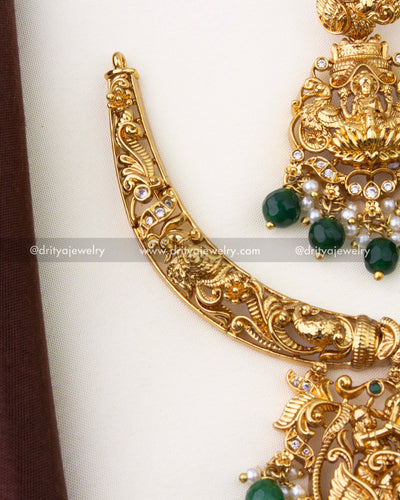1263-G close-up of nakshi kanti necklace arm with stone-studded detailing