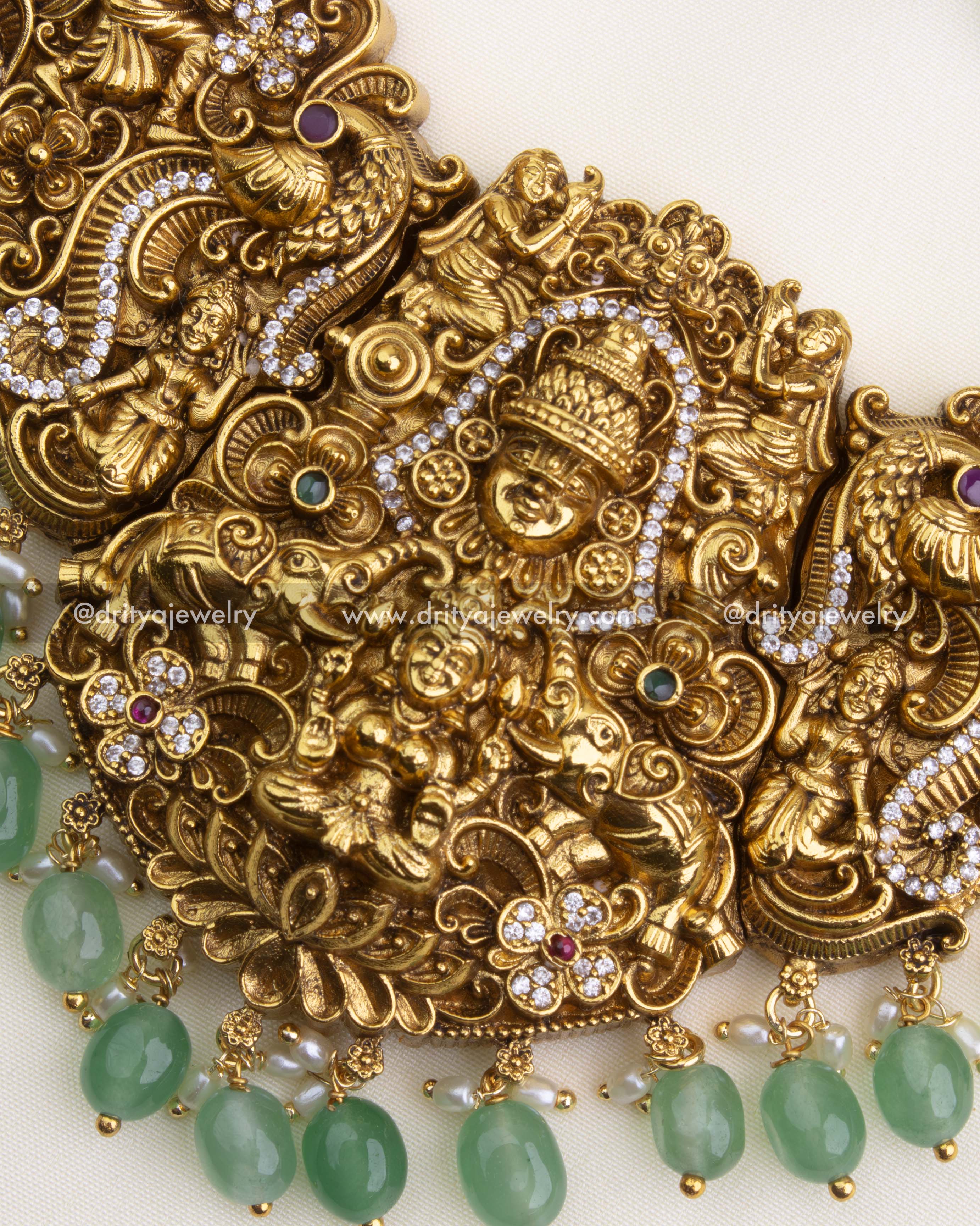 1195 - Central god idol pendant of temple necklace with stone detailing