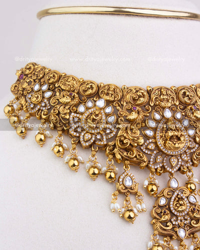 SKU 1251 side angle of nakshi temple choker showing polki kundan stones and bead drops