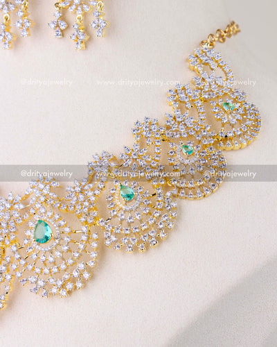 1278-RE emerald CZ short necklace side view showing intricate detailing