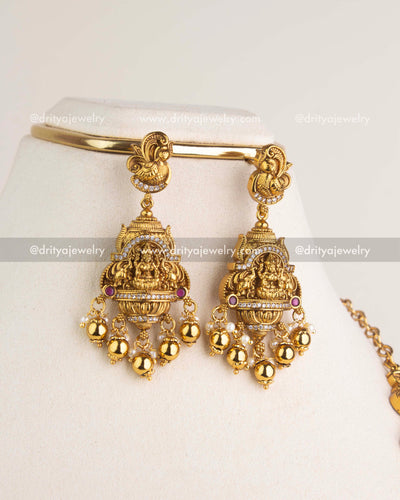 1176 Necklace Set close-up of matching god idol dangler earrings with bead drops