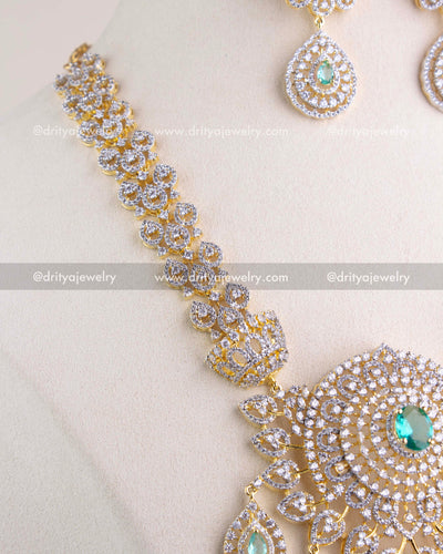 1229-RE close-up of stone-studded necklace band with dual-tone finish and side detailing