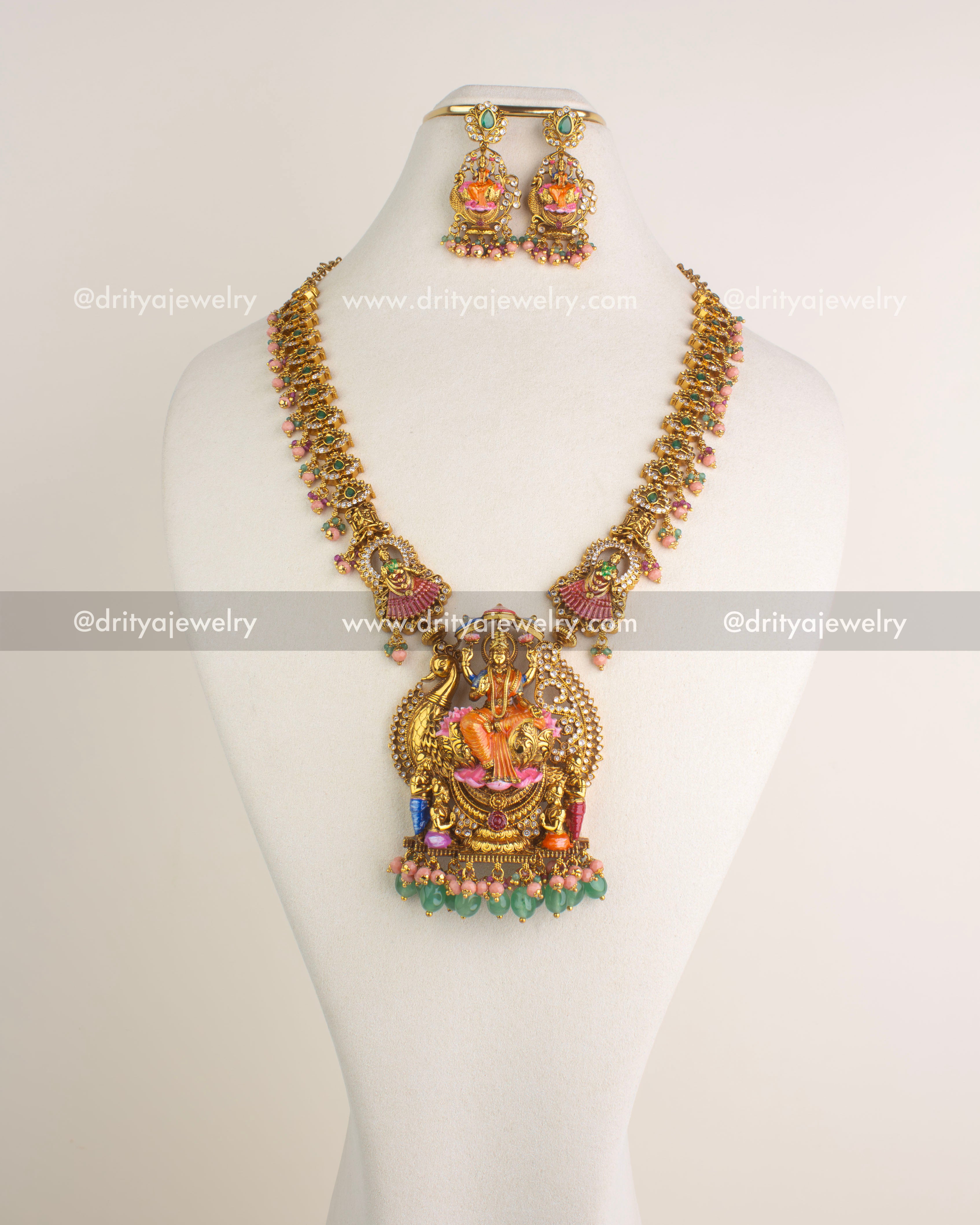 1197 Necklace Set full display of long temple necklace with matching earrings