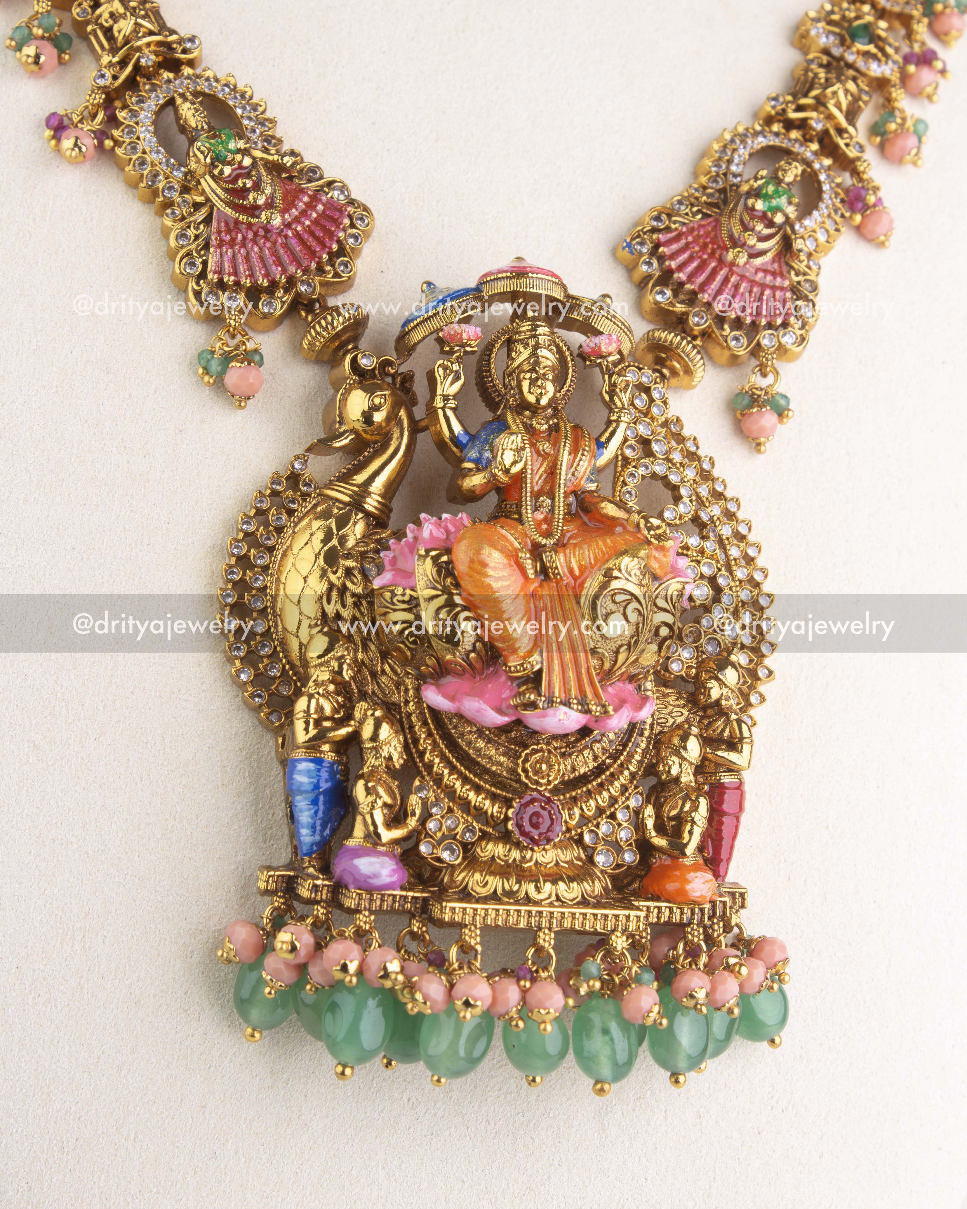 1197 Necklace Set front close-up of central god idol pendant with bead drops
