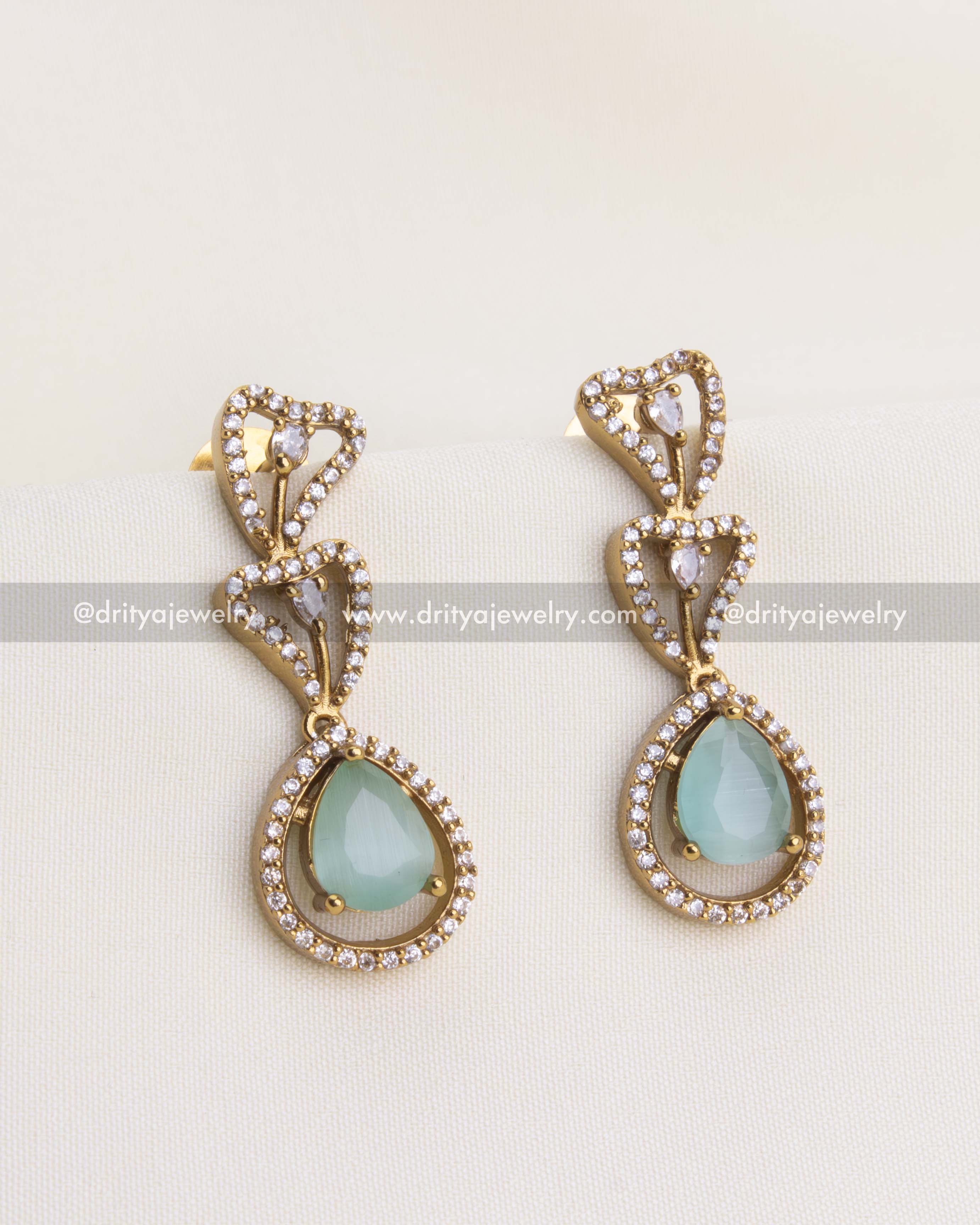 1152-MG Necklace Set - close-up front view of matching earrings with blush pink pear stones