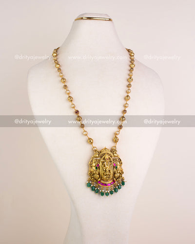 1123-N full-length Venkateswara Swamy temple beads necklace displayed on bust