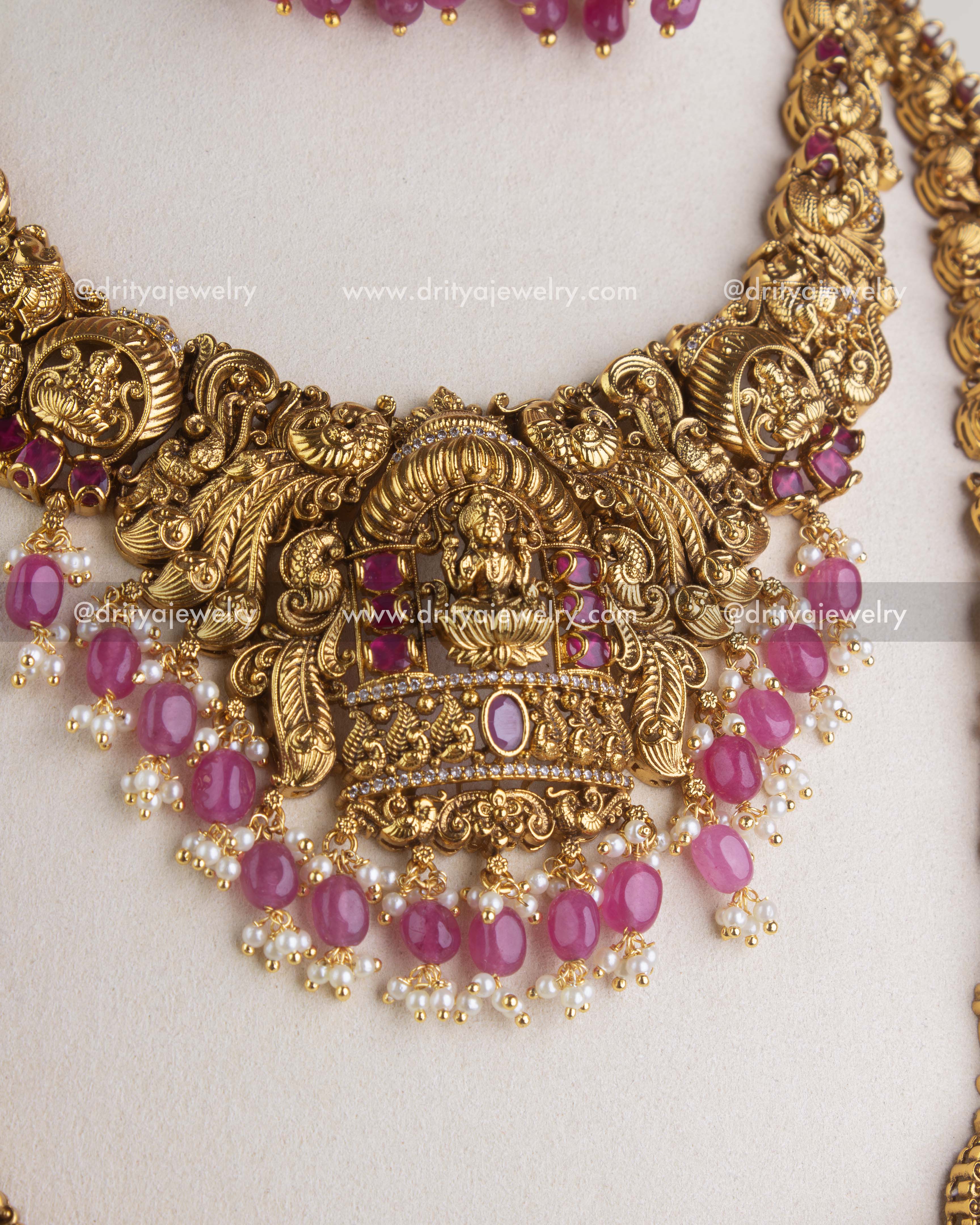 1207-SET - Necklace Set - Short necklace centre pendant with idol motif and bead fringe