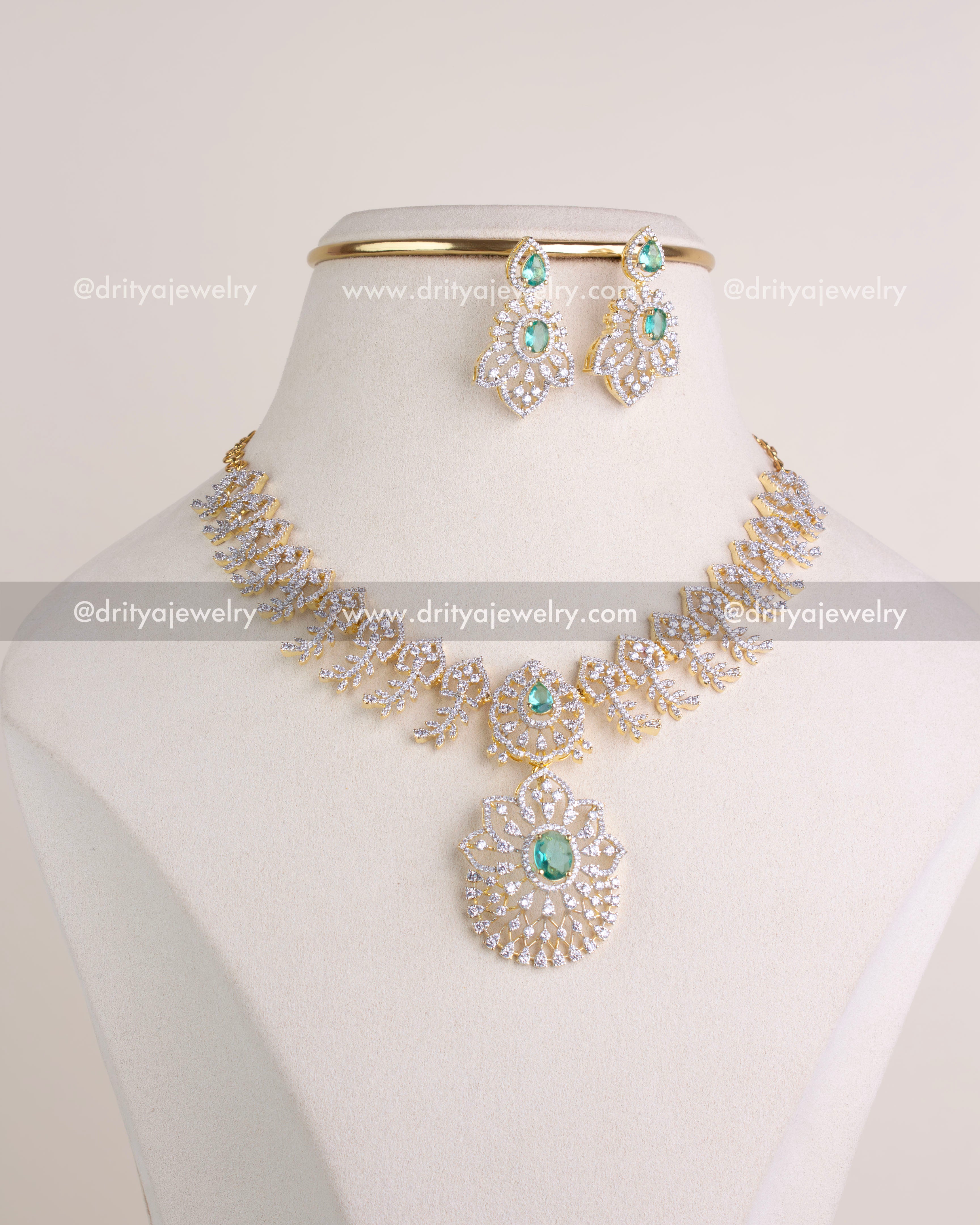 1232-RE necklace set on bust stand showing detachable pendant styling option