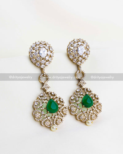 1110-W - Necklace Set - Close-up front view of emerald green stone earrings with pearl drops