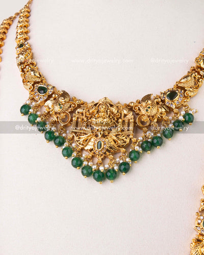 1270-G detailed view of short temple necklace with god idol centre motif