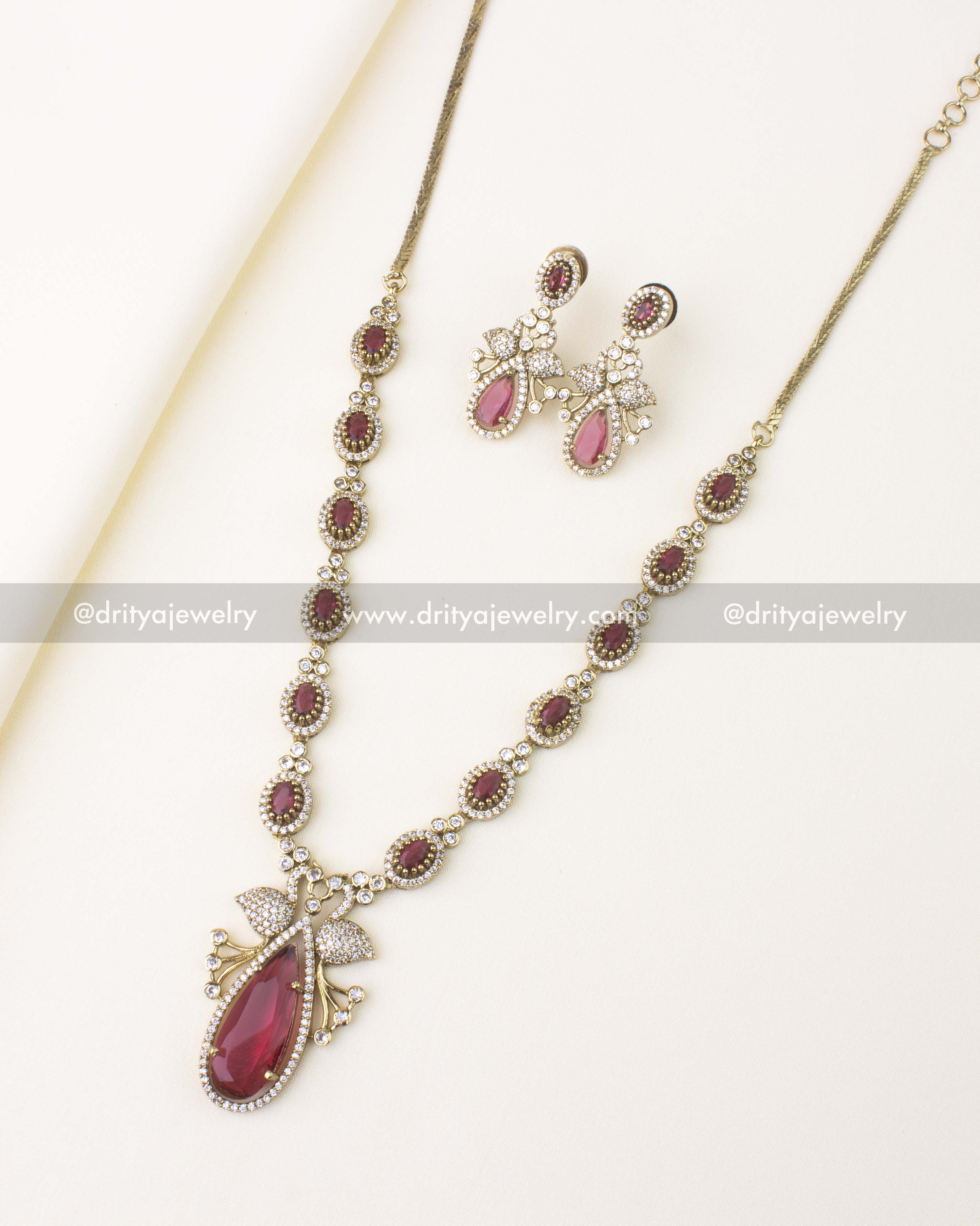 1166-R complete Victorian red stone necklace set with earrings