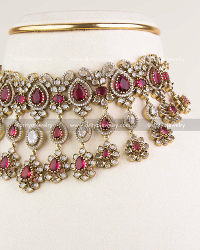 1096-R side detail of Victorian choker with red stones and dangling clusters