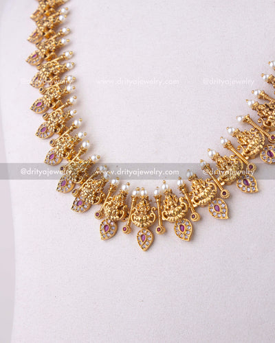1279-R premium god idol mango necklace close-up front view