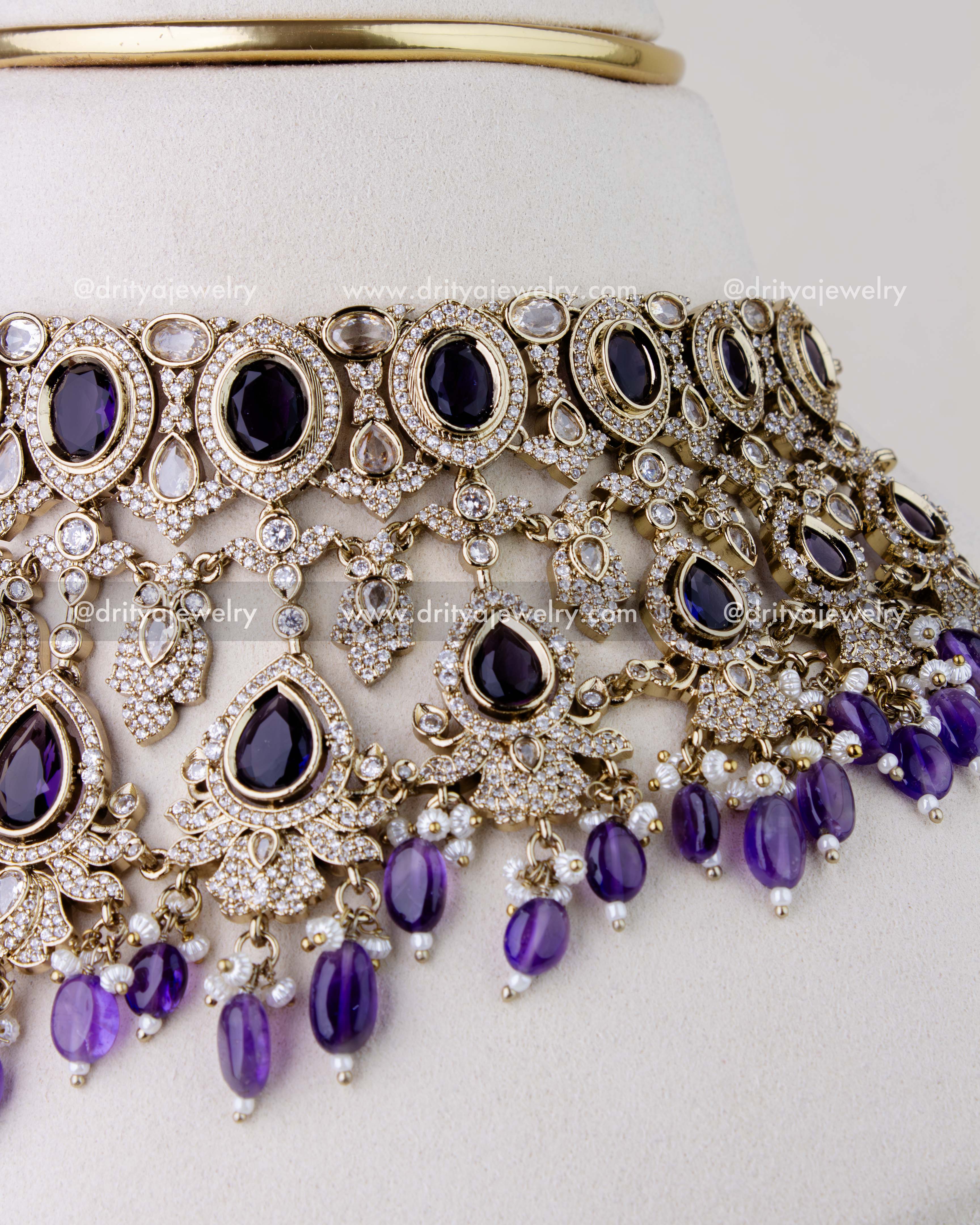 1275-PU side close-up of Victorian choker with purple stones and dangling beads