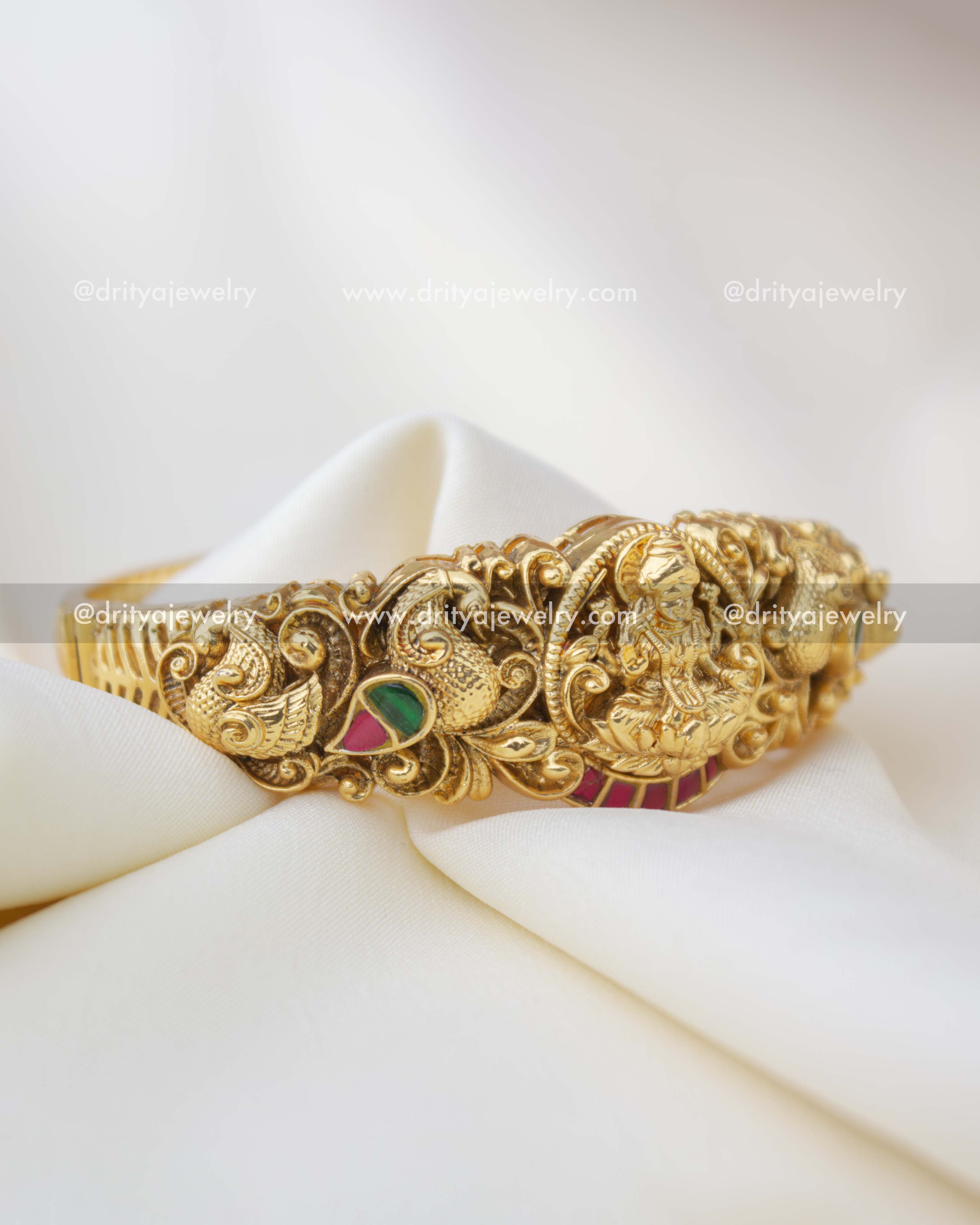 1298 - Front view of premium bridal god idol nakshi kada