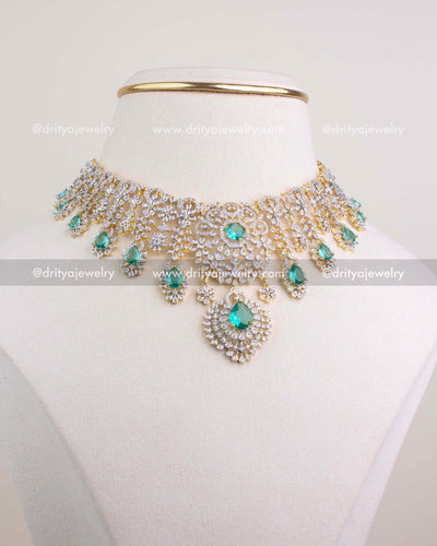 1227 - Full front view of emerald CZ short necklace without earrings inset