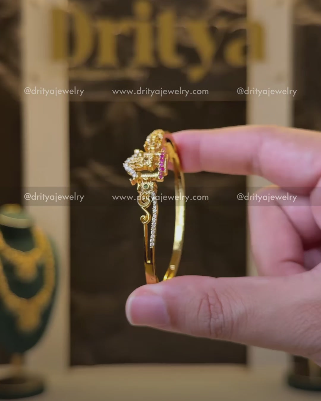 Load video: Premium Openable Temple Kada with Deity