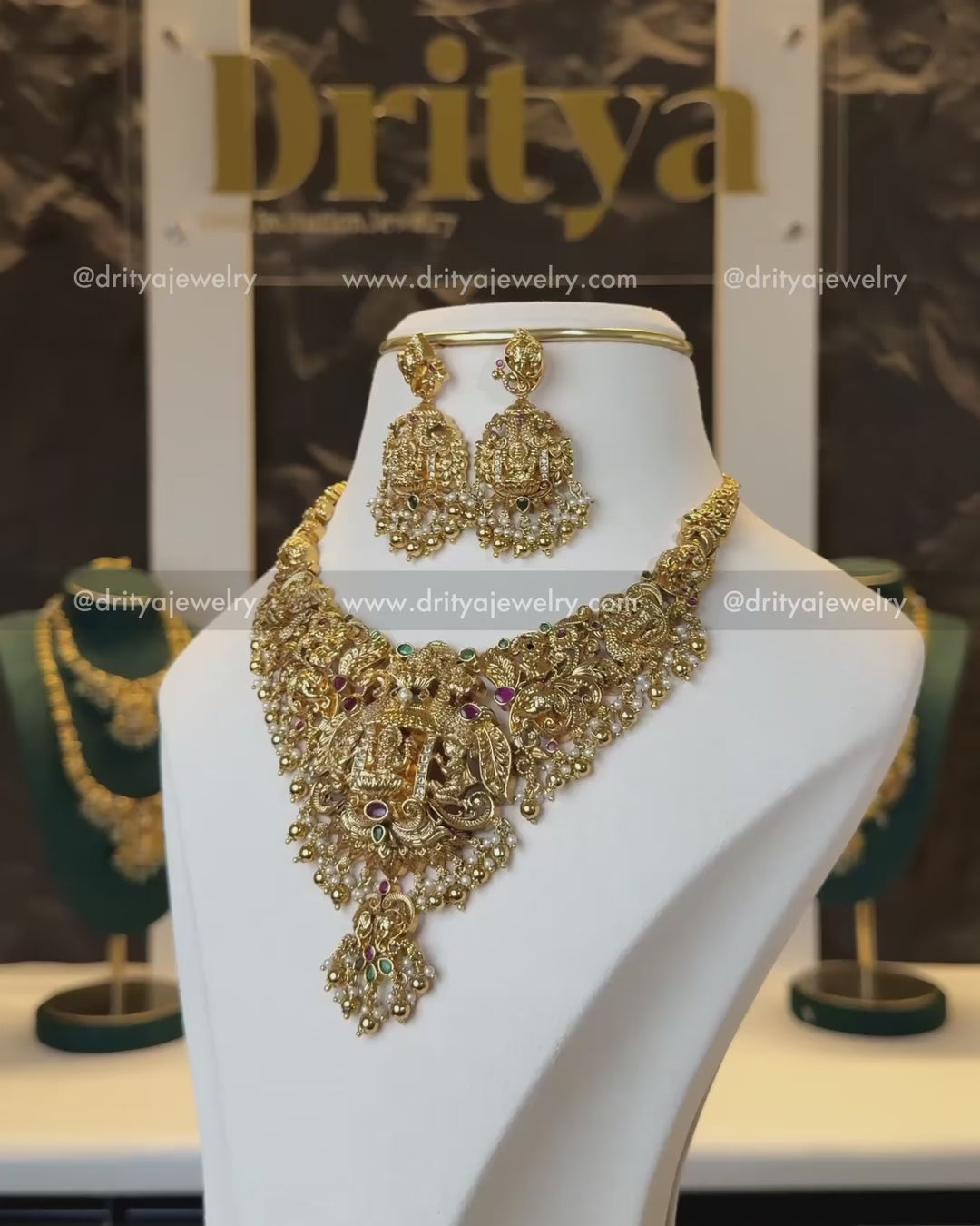 Load video: Premium Nakshi Short Necklace Set with Goddess Motif