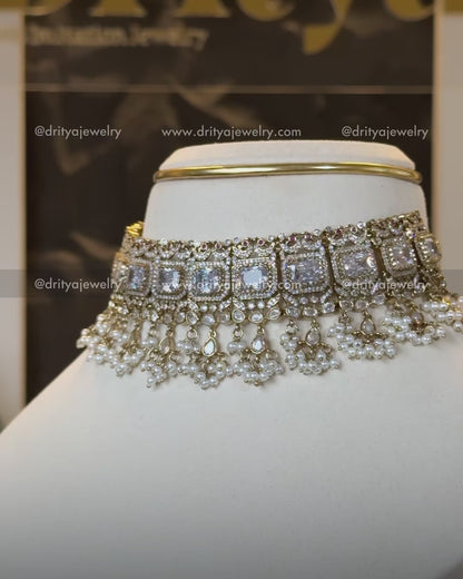 Elegant Diamond Look-Alike Kundan Choker Set with Pearl Drops